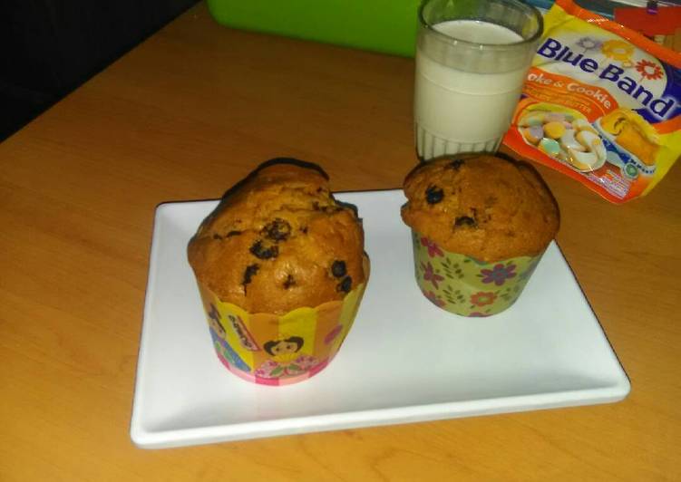 Resep Vanilla Muffin (Tanpa Mixer, Dengan Vanilla Ekstrak) yang Bikin Ngiler