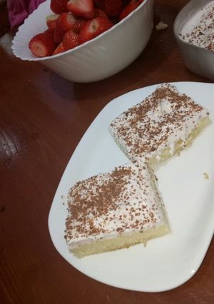 صورة لوصفة كيكة بذوق الفراولة
