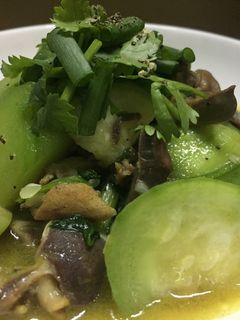Hình của món Lòng gà xào mướp.