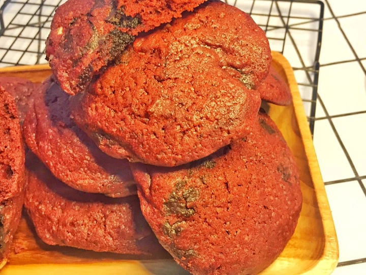 Cara Gampang Menyiapkan Resep Red velvet soft cookies yang Sempurna Anti Ribet, Menggugah Selera