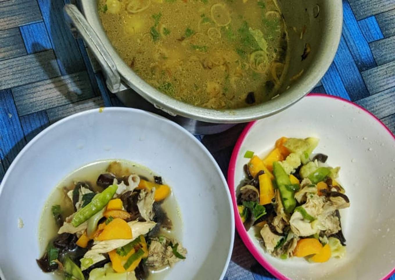 Sup Ayam Jamur Kuping