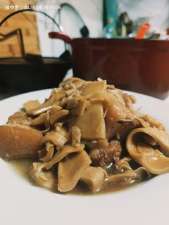 桂竹筍滷肉 的食譜成品照片