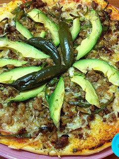 Una foto de Pizza mexicana