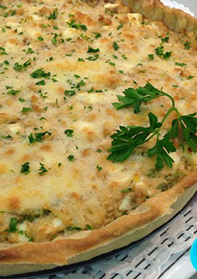 Una foto de Quiche de atún