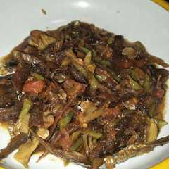 A picture of Sambel ikan asin klotok suwir.