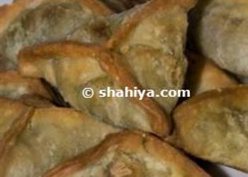 Easiest Way to Cook Yummy Filled Spinach Pies Ftayer bi Sbanegh