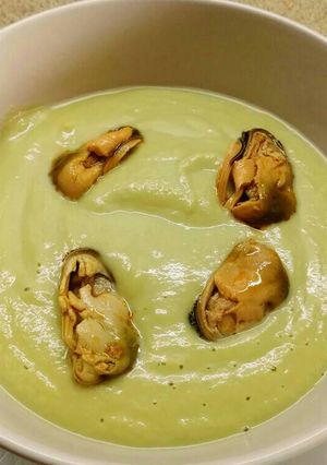 Foto principal de Crema fría de espárragos verdes