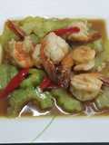 มะระผัดใส่กุ้ง