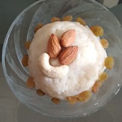 A picture of Suji halwa.