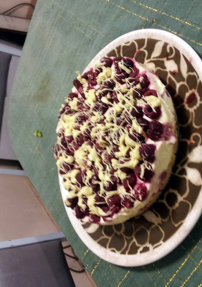 A picture of White Chocolate and Raspberry Cheese Cake.