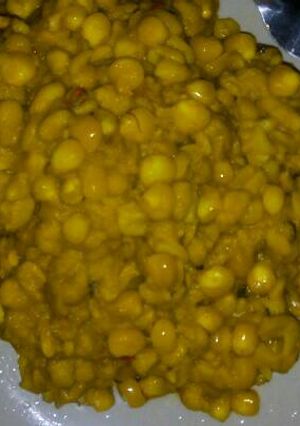 A picture of Ukwa and oka(breadfruit and maize.