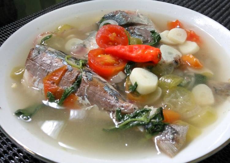 Resep Sup ikan salem asam pedas segaar yang sempurna