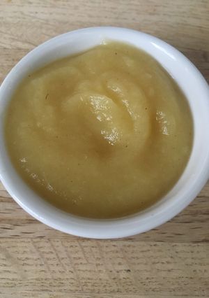 Une photo de Compote de pommes maison 🍏🍎