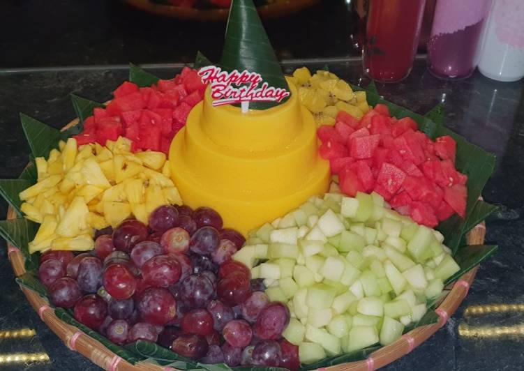 8 Resep: [14] Puding Tumpeng Buah Kekinian