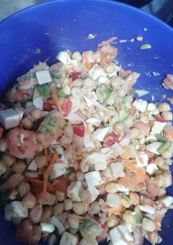 Una foto de Ensalada de garbanzo