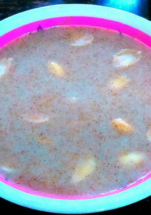 A picture of Suji ki kheer semolina pudding.