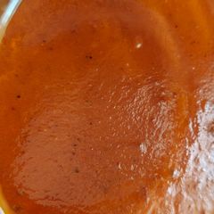 A picture of Creamy Chipotle Sauce.
