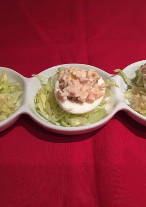 Una foto de Huevos rellenos