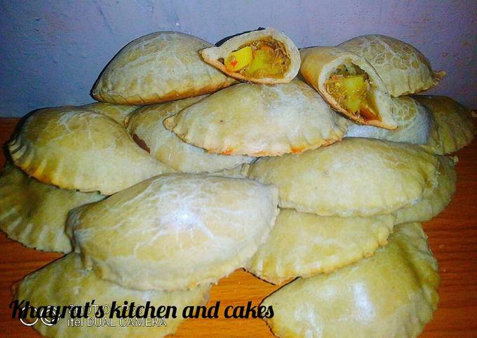 The Best Meat Pie You'll Love To Eat - Yummieliciouz