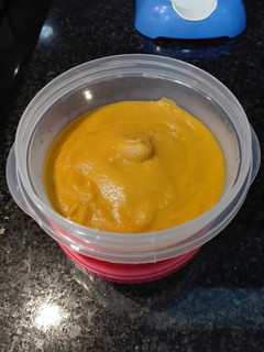 Una foto de Crema de berenjena y tomates light