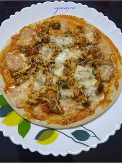 চিকেন পিজ্জা (Chicken pizza recipe in Bengali) রেসিপির প্রধান ছবি