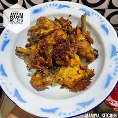 A picture of Ayam Goreng Rempah.