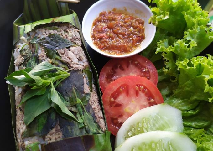 Resep Nasi Bakar Tongkol Suwir Oleh Chere Endah Cookpad