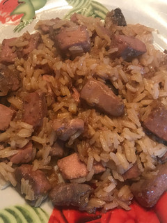 Una foto de Arroz con atún, estilo asiático