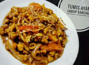 Foto resep Tumis Ayam Jamur Kancing