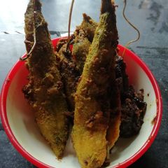 A picture of Bharwa karela.