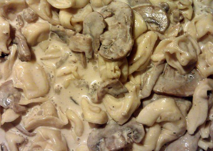 Simple Way to Prepare Any-night-of-the-week Tortellini in mushroom and walnut sauce
