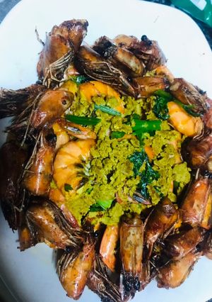 รูปของ กุ้งหัวนัว”ผัดผงกะหรี่ ไร้เทียมทาน”