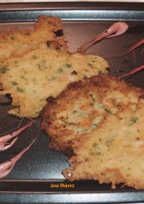 Una foto de Tortillitas de Camarones Canarios