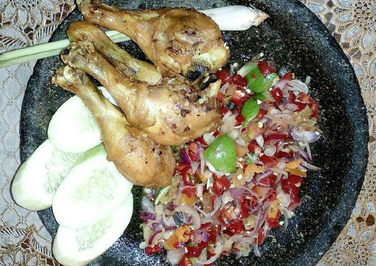 Resep 3. Paha Goreng Lengkuas Sambal Matah, Sempurna