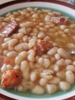 Una foto de Fabada en olla Gm