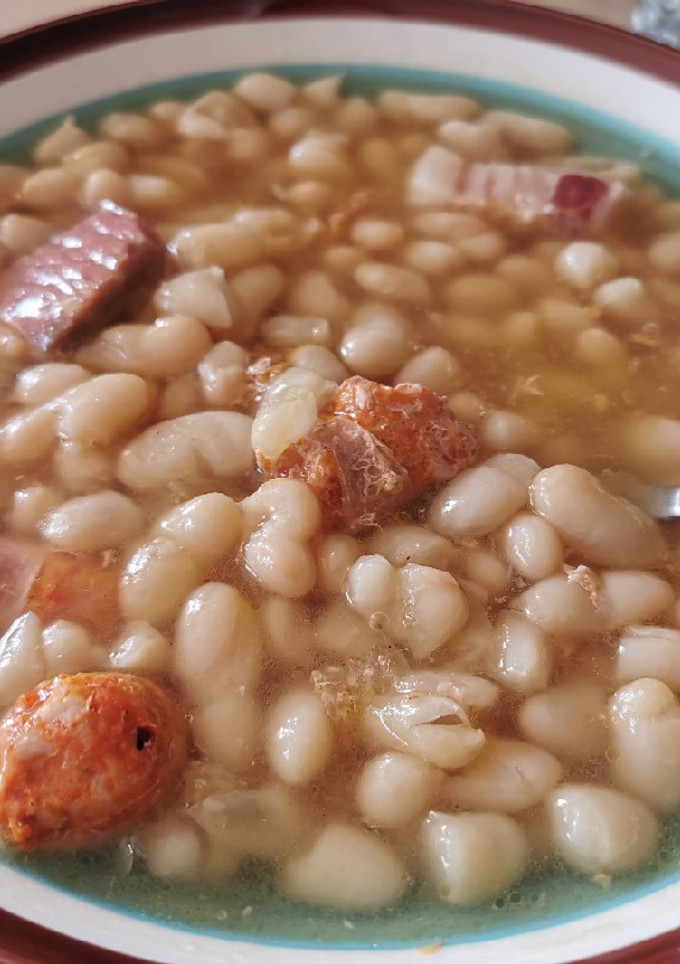 Una foto de Fabada en olla Gm