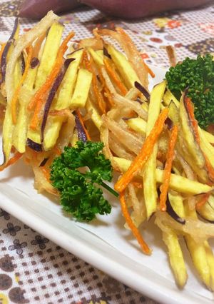 A picture of Sweet Potato and Onion Kakiage (Japanese Vegetable Tempura Fritters).