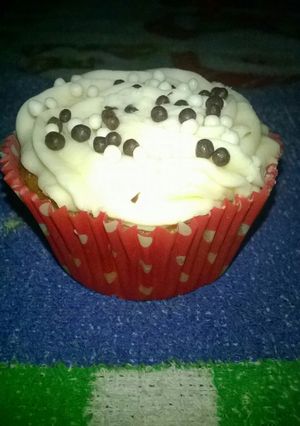 Una foto de Magdalena con crema de manteca
