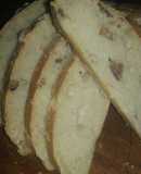 Pan casero con chicharrones