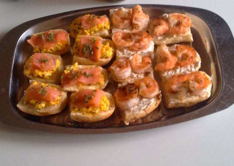 Tartine al salmone