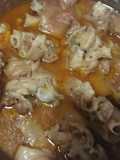 Manitas cerdo en salsa