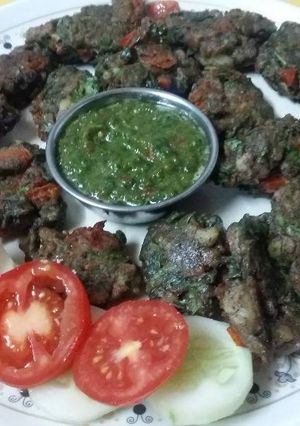 कुट्टू के आटे के पकोड़े (Kuttu  ke atte ke pakode recipe in hindi) रेसिपी मुख्य फोटो