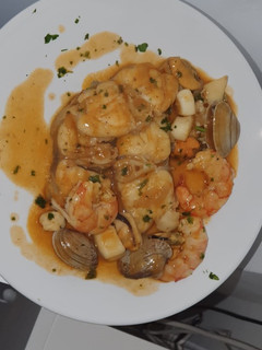Una foto de Rape en salsa