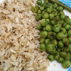 A picture of Chura Matar Dry.