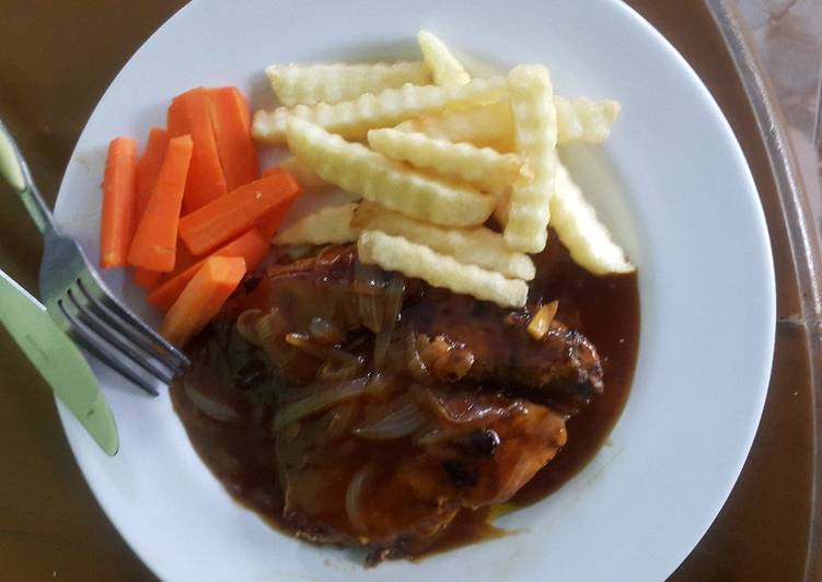 Cara Gampang Menyiapkan Steak tuna with barberque sauce yang Enak Banget