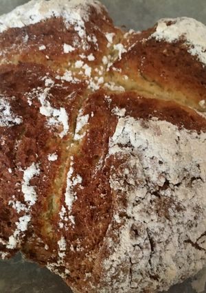 Una foto de Soda bread - pan rápido con bicarbonato