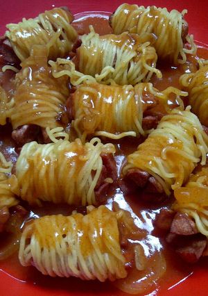 Foto resep Sosis Lilit Mie Saus Asam Pedas