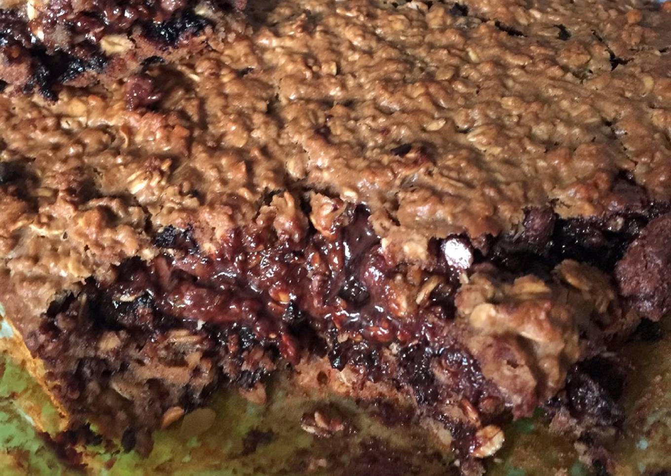 Nutella stuffed "healthy" cake