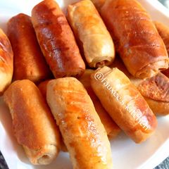 A picture of Meat rolls.