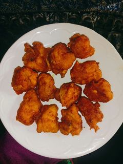 চিকেন পকোড়া (Chicken Pokora recipe in bengali) রেসিপির প্রধান ছবি